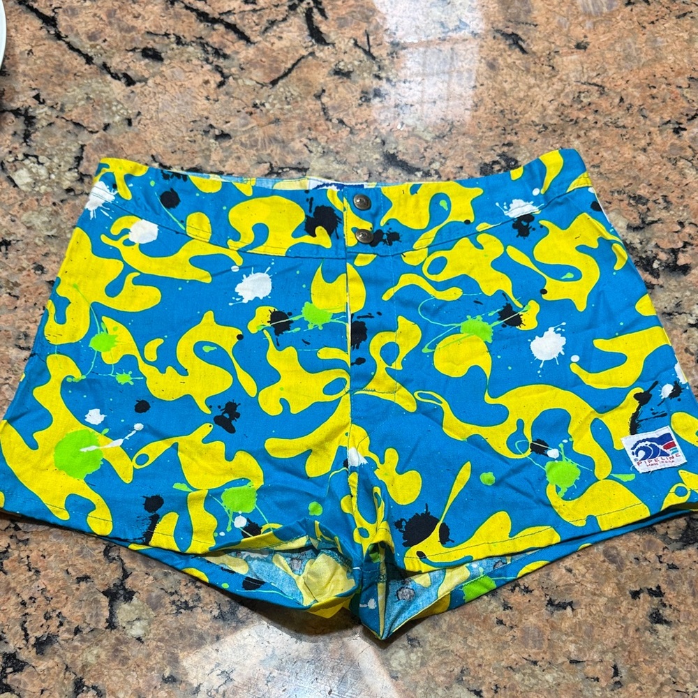 Vintage Pipeline USA Vibrant Blue and Yellow Board Shorts size 33